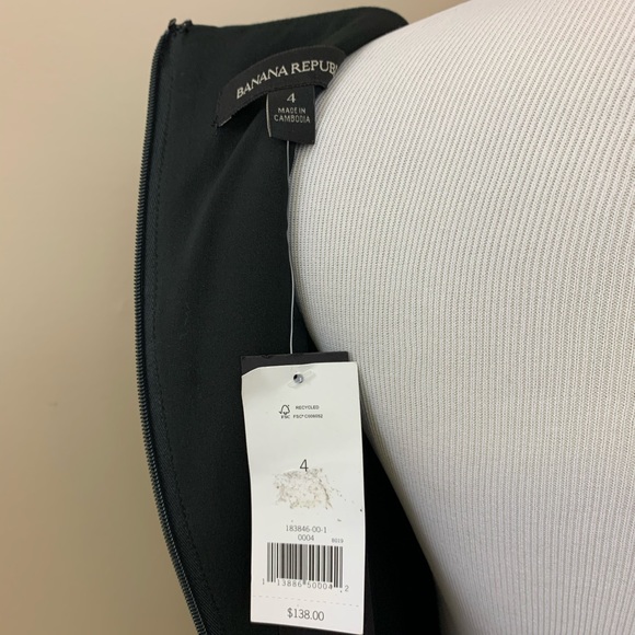 New Banana Republic black skater dress size 4 - Picture 3 of 8